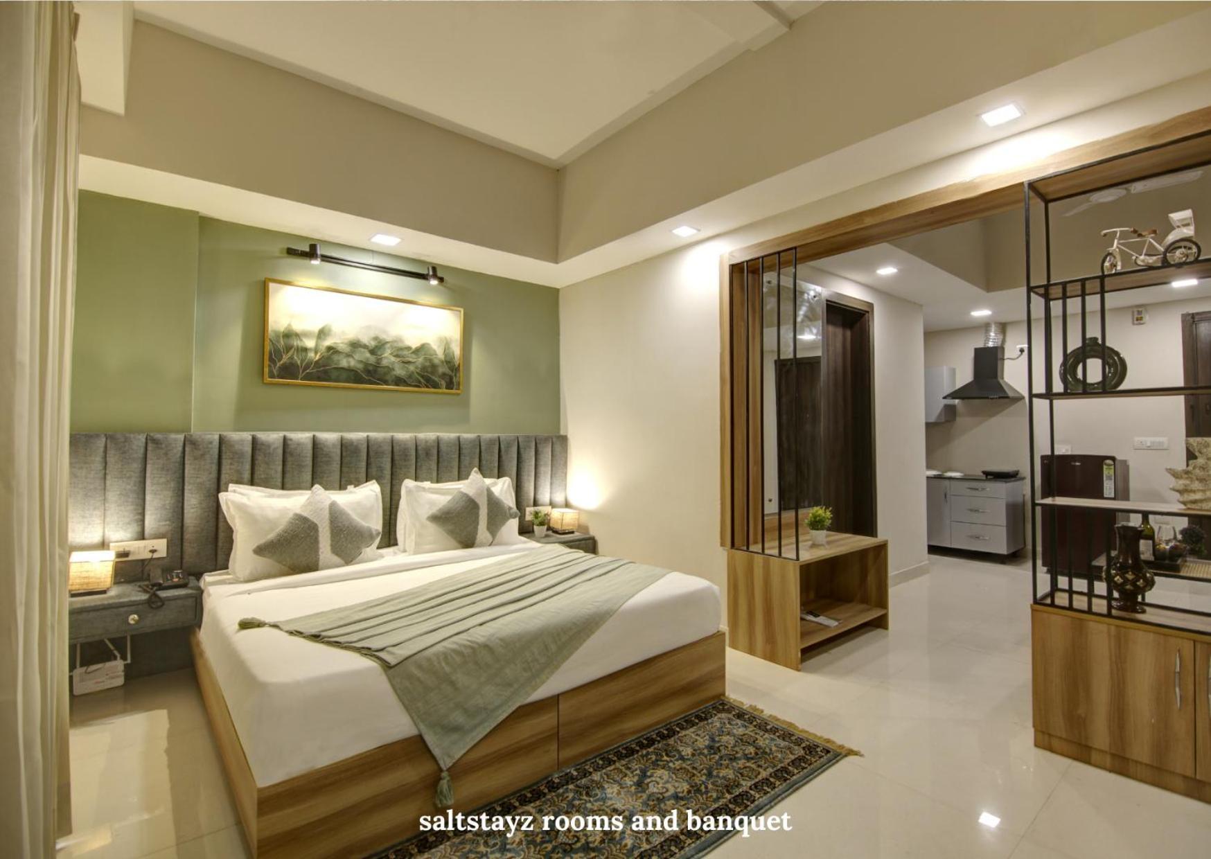 Saltstayz Premier Executive Serviced Apartment - Golf Course Extension Road Gurgaon Exterior foto
