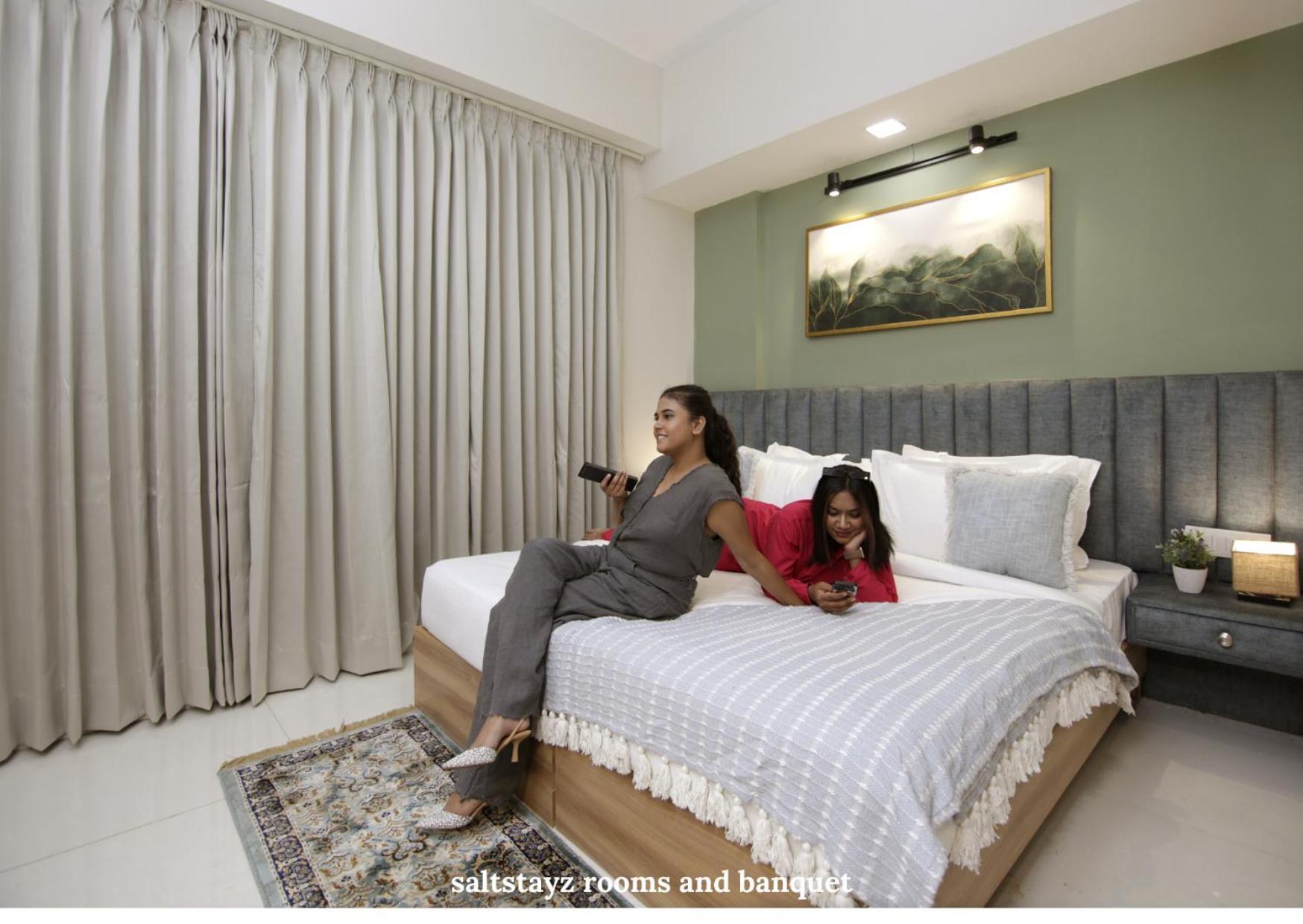 Saltstayz Premier Executive Serviced Apartment - Golf Course Extension Road Gurgaon Exterior foto