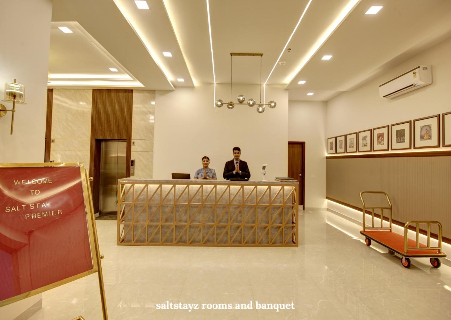 Saltstayz Premier Executive Serviced Apartment - Golf Course Extension Road Gurgaon Exterior foto