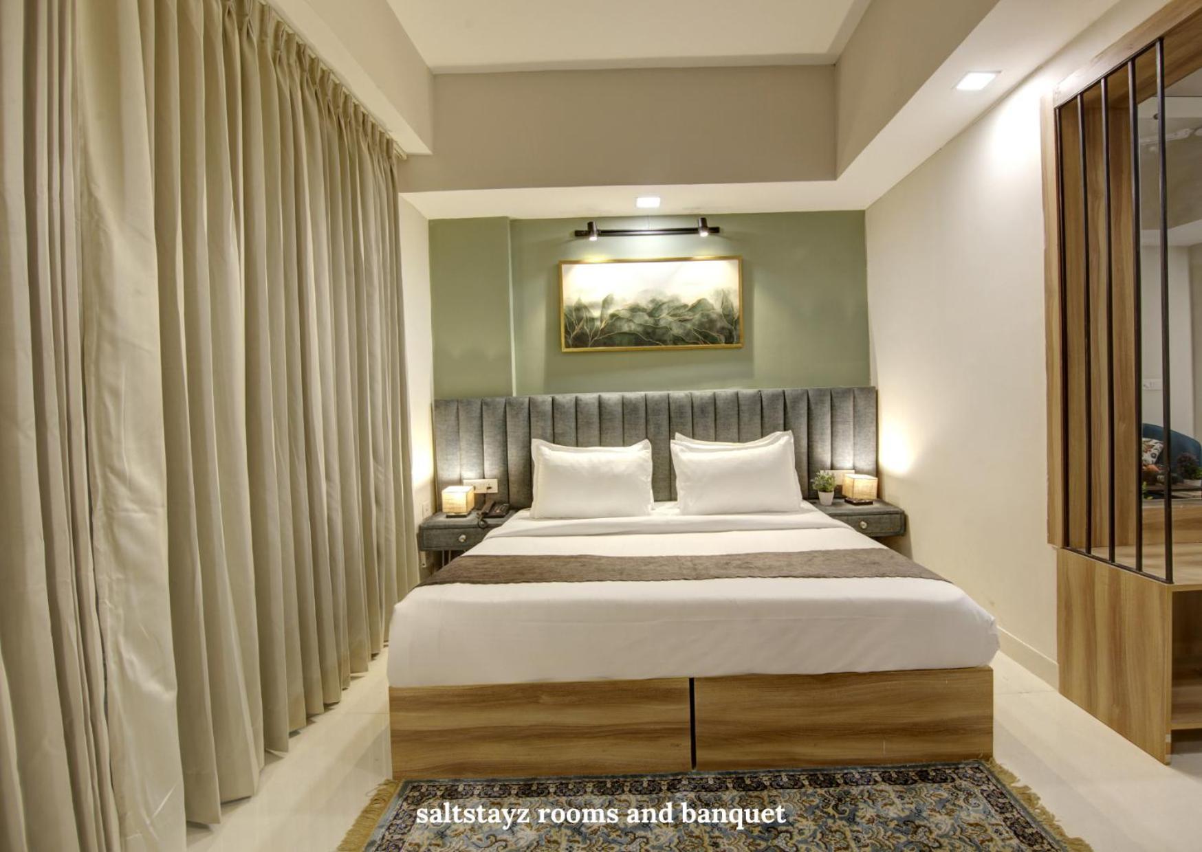 Saltstayz Premier Executive Serviced Apartment - Golf Course Extension Road Gurgaon Exterior foto